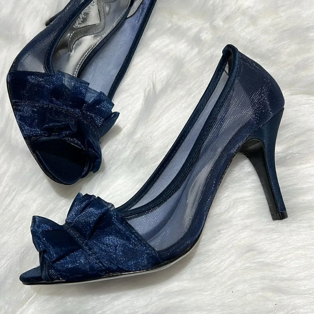 Nina raizel Navy Blue Sheer Ruffled pumps‎ Size 6M.  B78